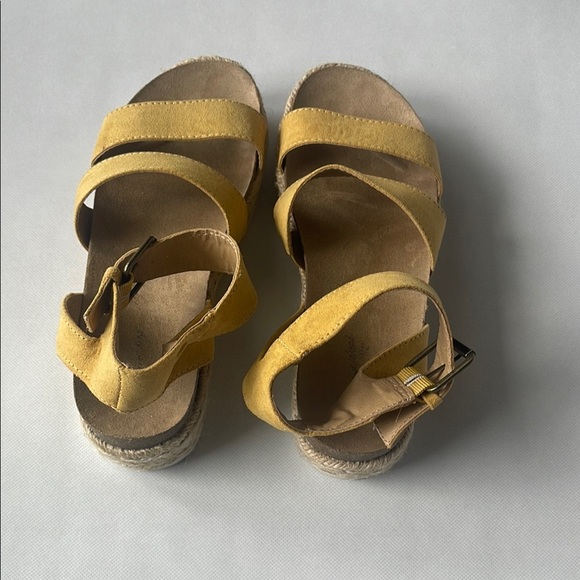 Agnes Strappy Espadrille Sandals - Picture 4 of 9